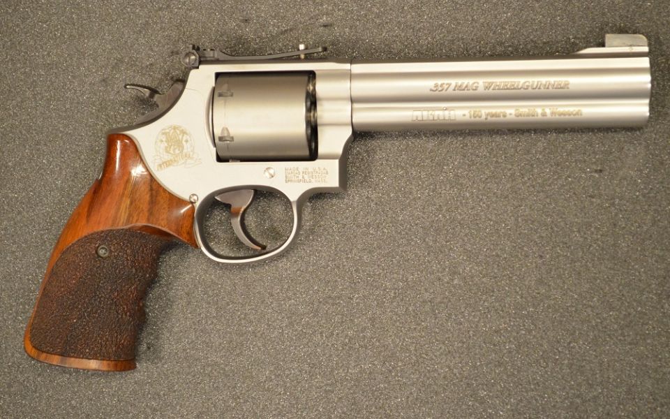 Smith & Wesson 686-5 International